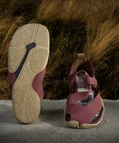 Wildling Shoes B_Amarantfeder